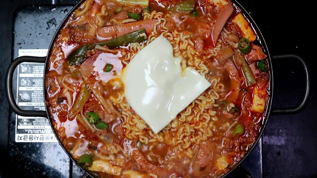 Traditional Uijeongbu Budae Jjigae (Spicy Sausage Stew) (60년 전통 의정부 부대찌개) - Korean recipe