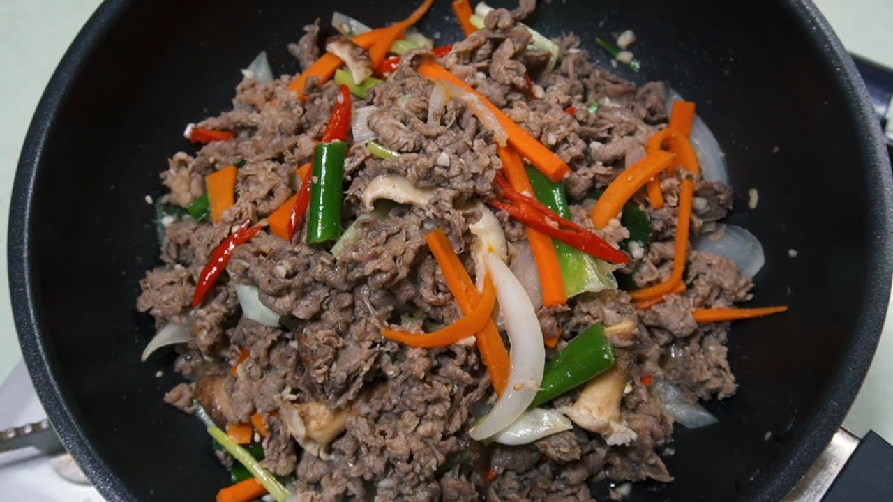 Bulgogi (불고기) - Korean recipe